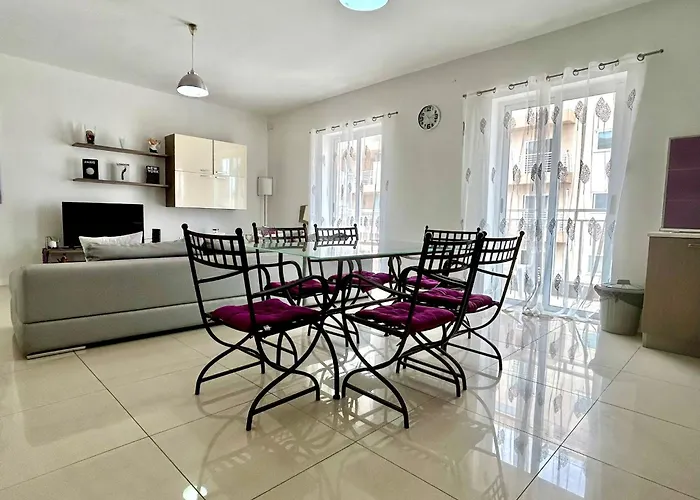 Sunshine Flats Cosy 2 Bd Apartment In Saint Paul\'S Bay - Close To Bugibba Square