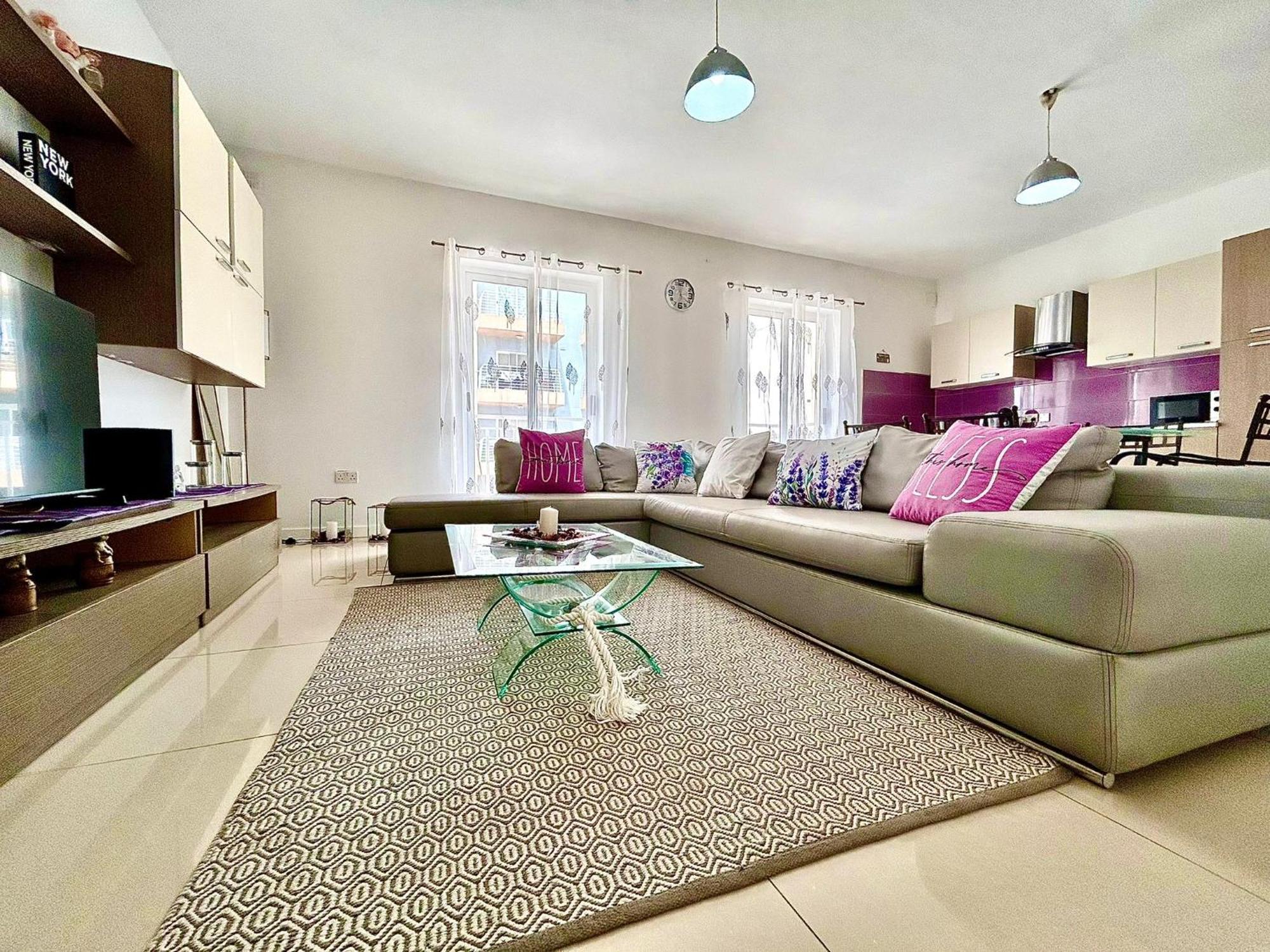 Sunshine Flats Cosy 2 Bd In Saint Paul's Bay - Close To Bugibba Square Apartamento St. Paul's Bay