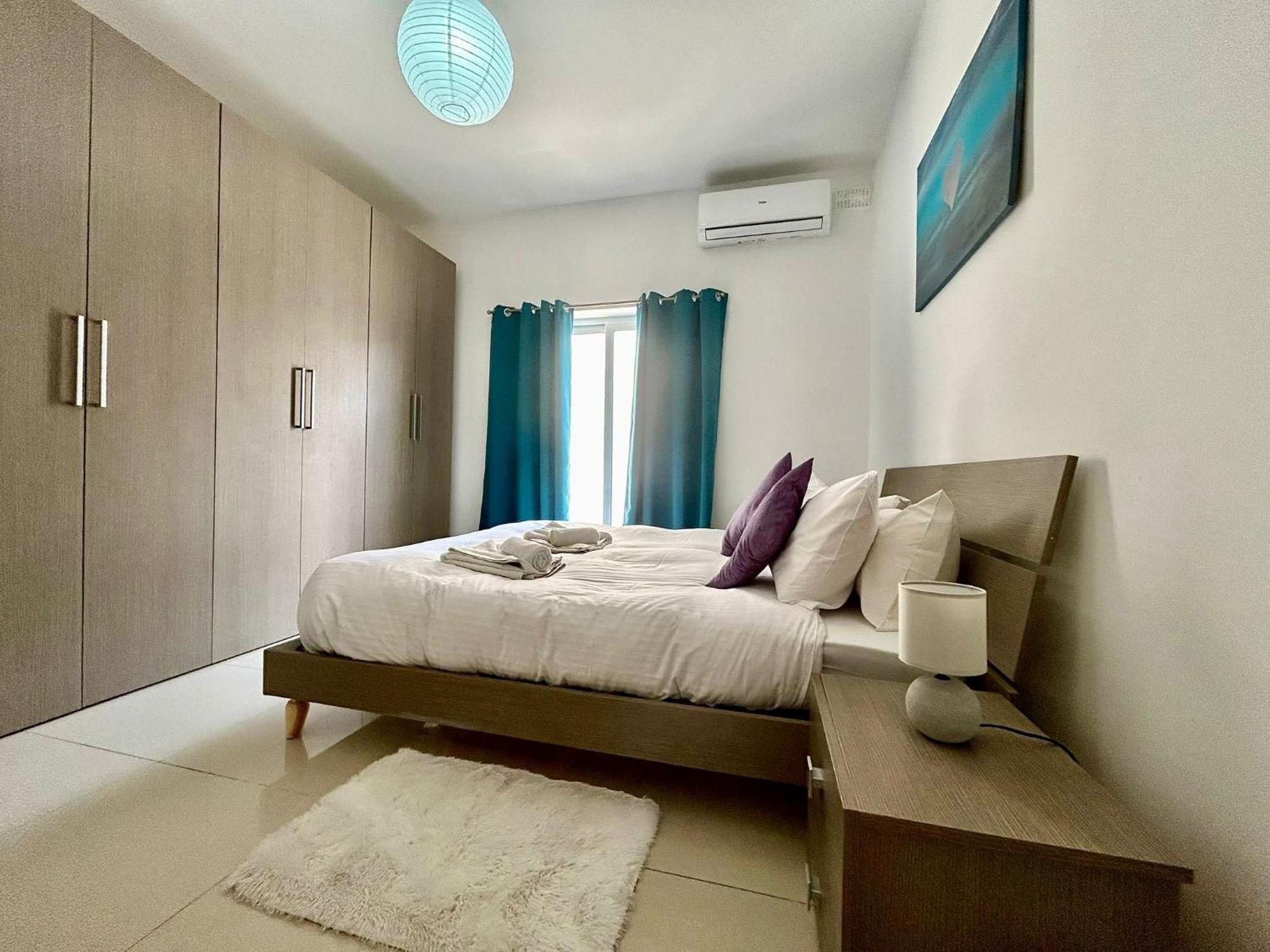 Sunshine Flats Cosy 2 Bd In Saint Paul's Bay - Close To Bugibba Square Apartamento