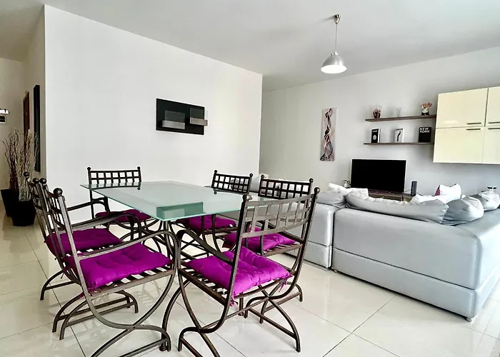Sunshine Flats Cosy 2 Bd Apartment In Saint Paul\'S Bay - Close To Bugibba Square
